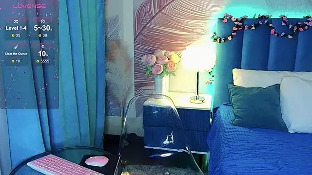 Kendal_foxy from StripChat is Freechat