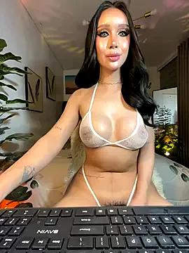 Kendall__Terry from StripChat is Freechat