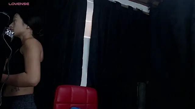 kendra_rousee from StripChat is Freechat