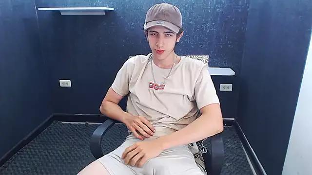 Photos of Kerverr_ from StripChat is Freechat