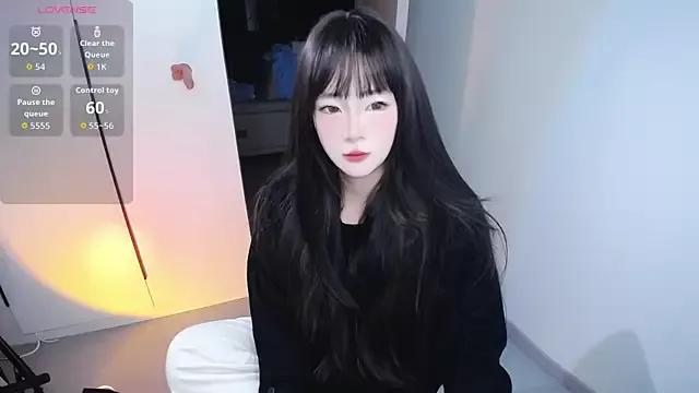 Kinadolly from StripChat is Freechat