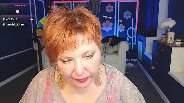 Kira_Kenett from StripChat is Freechat