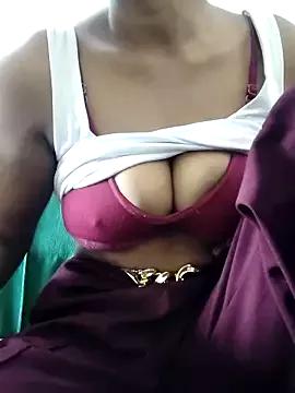 kissujaan from StripChat is Freechat