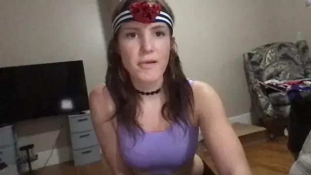 kittycatkendra from StripChat is Freechat