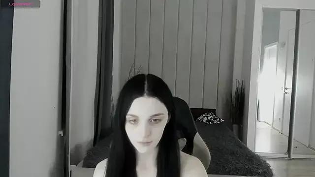 KRIS_OVA from StripChat is Freechat