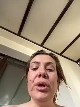 KrisKkiki from StripChat is Freechat