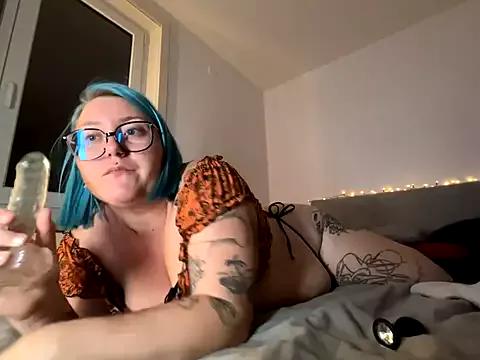 lablonde2025 from StripChat is Freechat