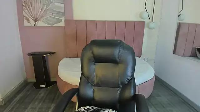 Lady_Scarlett_ from StripChat is Freechat