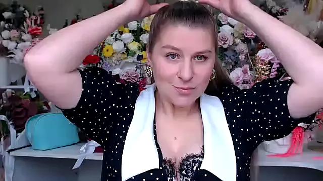 LadyJanee from StripChat is Freechat