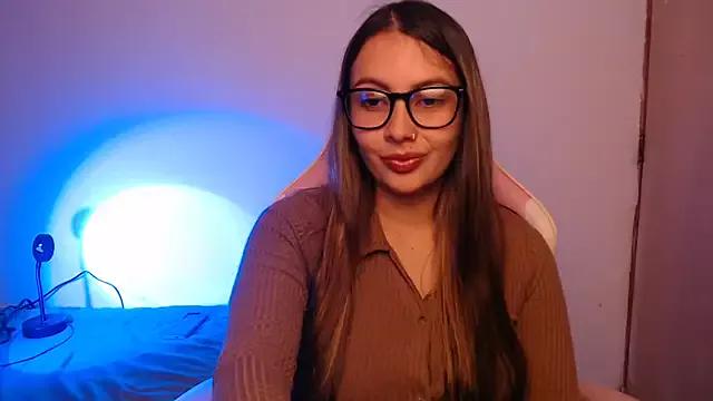 lalawhitte from StripChat is Freechat