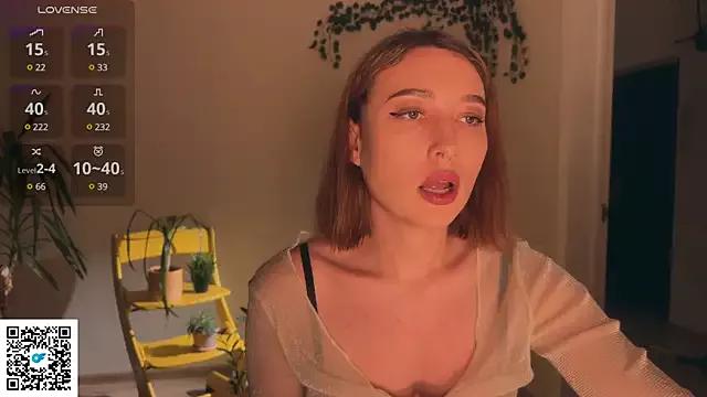 lanabosch from StripChat is Freechat