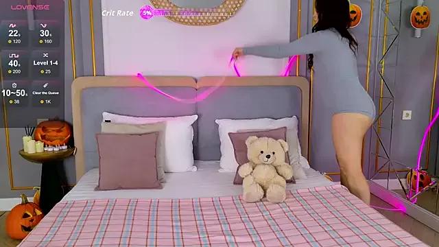 LanaElise from StripChat is Freechat