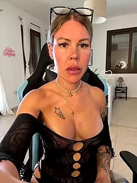 Checkout the world of free chat sex and chat with our steamy slutz, bringing your cherished characters to life with authentic outfits and live productions.
