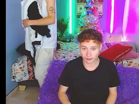 Latin_boysxxxx from StripChat is Freechat