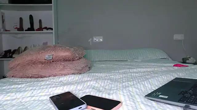 Latina_BigBoobs from StripChat is Freechat