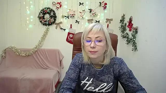 LaurenWishy from StripChat is Freechat