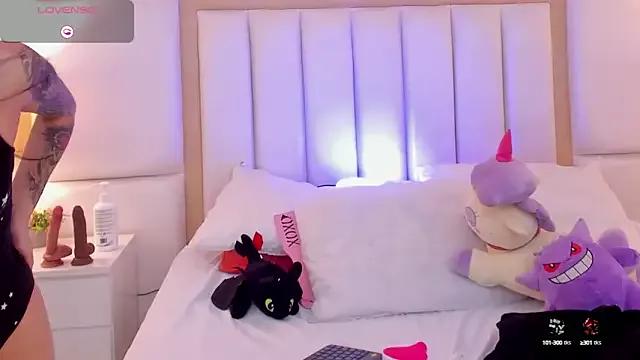 Checkout the world of free chat sex and chat with our steamy slutz, bringing your cherished characters to life with authentic outfits and live productions.