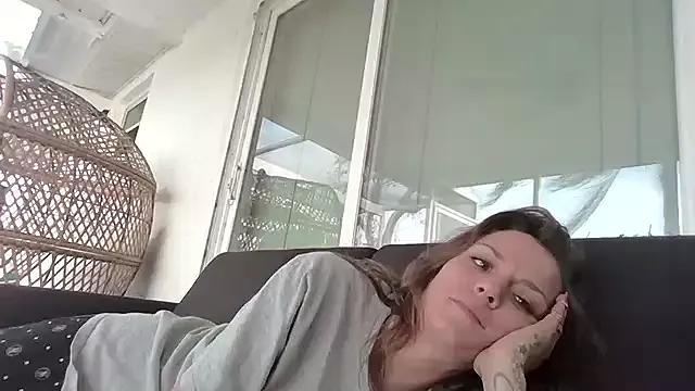 LaylaRainVIP from StripChat is Freechat