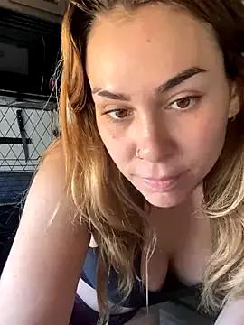 Photos of LeaGambit__ from StripChat is Freechat