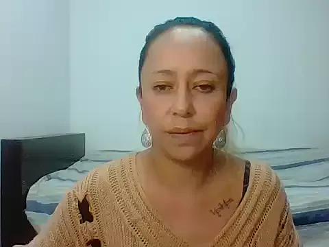 leah_susman from StripChat is Freechat