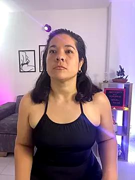 leiablack from StripChat is Freechat