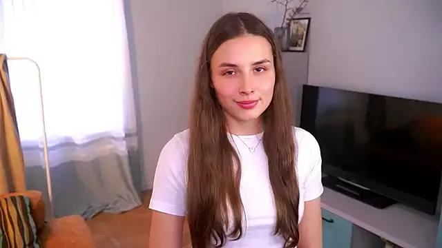LeonoraWoods from StripChat is Freechat