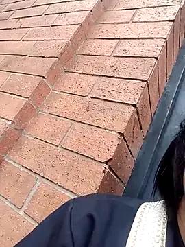 Lesly_10- from StripChat is Freechat