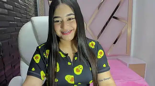LevisMiaRx from StripChat is Freechat