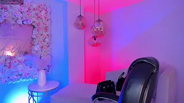 LexieWayne from StripChat is Freechat