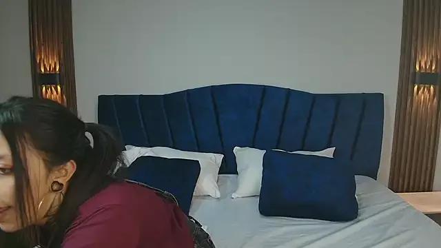 LiaMonroee_ from StripChat is Freechat