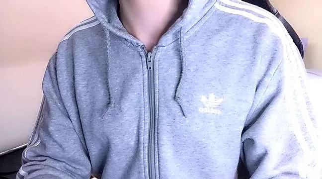lil_beelzebub from StripChat
