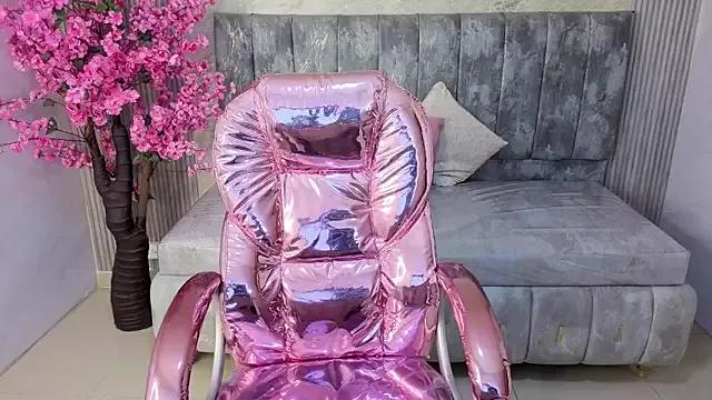 lilith4_s from StripChat is Freechat