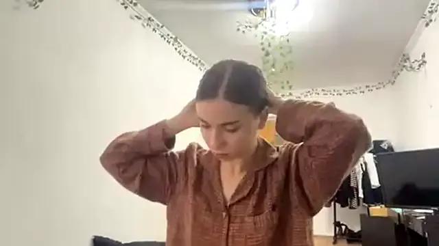 LilithFlamey from StripChat is Freechat