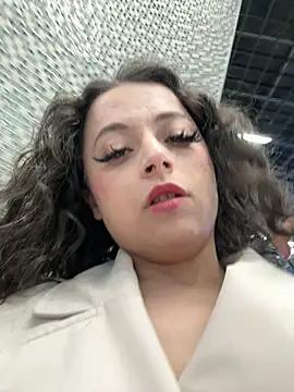 Lina_twin from StripChat is Freechat