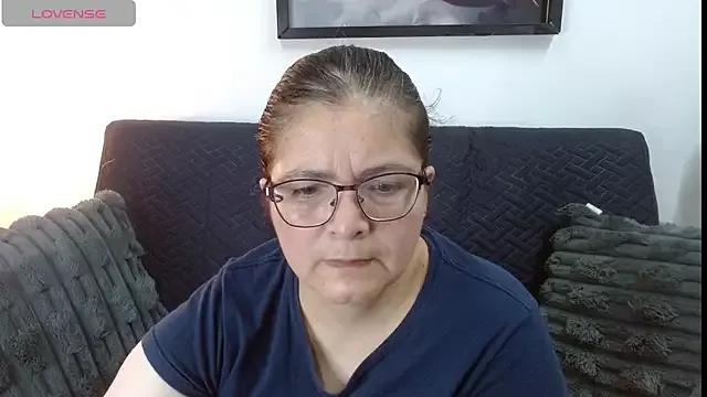 Linda_banks_ from StripChat is Freechat
