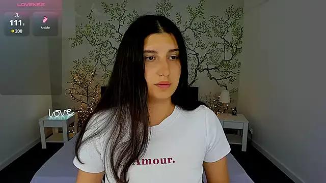 Linda_EX from StripChat is Freechat