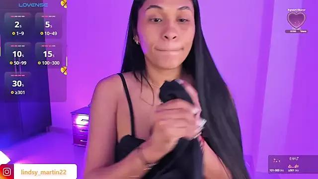 LINDSAY_MARIN2 from StripChat is Freechat