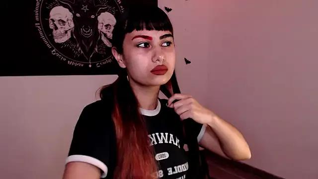 Little-Lucifer from StripChat is Freechat