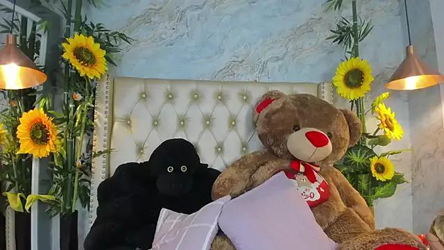 Checkout the world of free chat sex and chat with our steamy slutz, bringing your cherished characters to life with authentic outfits and live productions.