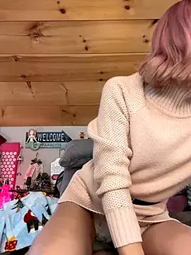 LittleLoftAngel from StripChat is Freechat