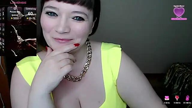 LizaMilfa from StripChat is Freechat