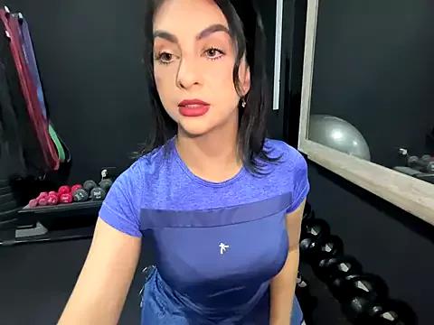 LlianneDiamond1 from StripChat is Freechat