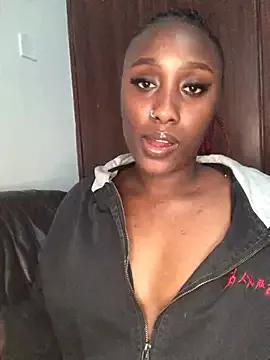 Lola_kims from StripChat is Freechat