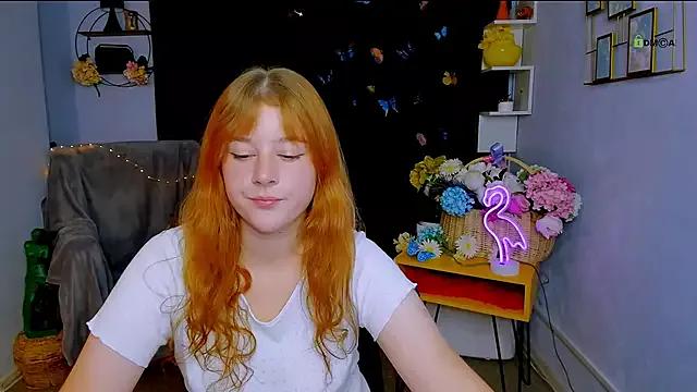 lola_sun12 from StripChat is Freechat