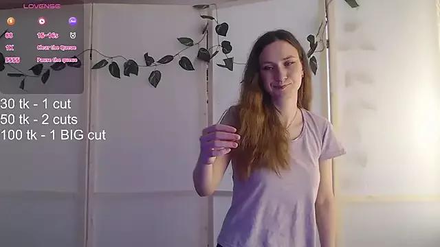 LolaalolaY from StripChat is Freechat