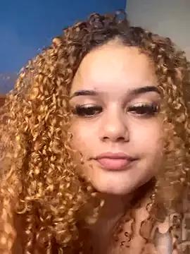 Lolacavalona from StripChat is Freechat