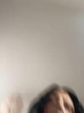 Lolaxox_ from StripChat is Freechat