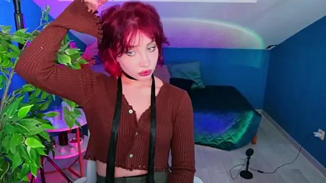 LollyLipsi from StripChat is Freechat