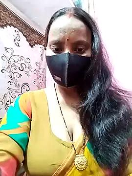 Lovely_Bhabhi38 from StripChat is Freechat