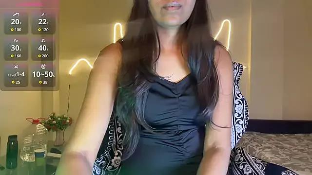 lovely_monisha from StripChat is Freechat